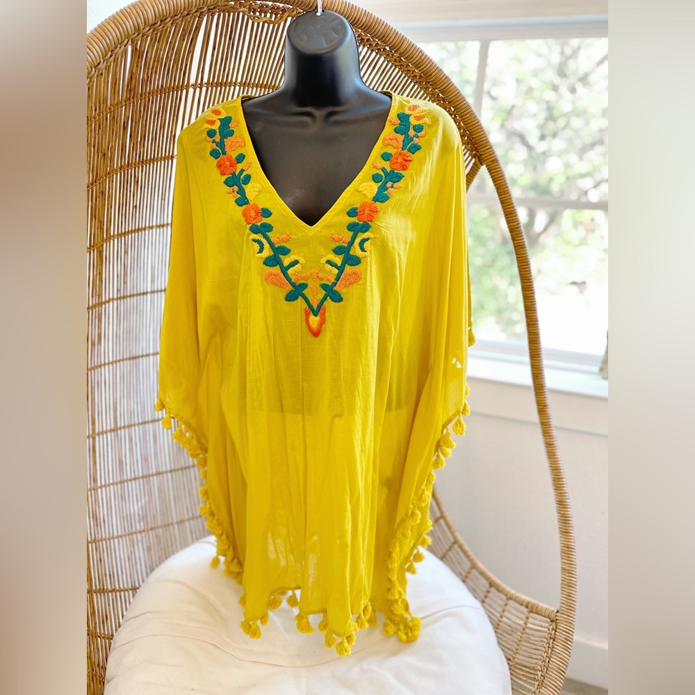 South Main Semi Sheer Kaftan Tunic Top Yellow V Neck Embroidered Tassel Sz XXL
